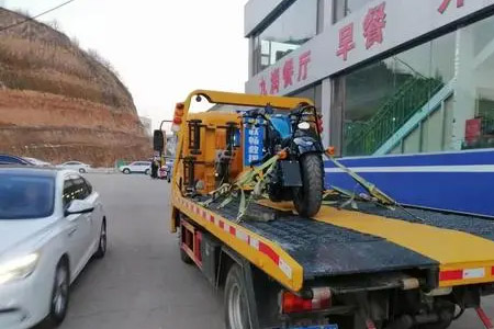 阿坝藏族羌族自治州若尔盖达扎寺汽车搭电价格收费 送汽油